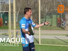 Engañando al rival con el amague en el pádel