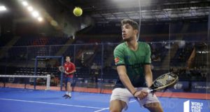 Claves del juego de fondo de pista en pádel