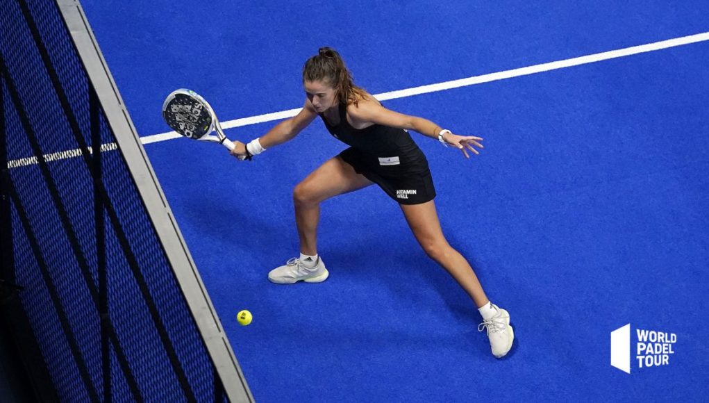 marta-ortega-0-0-0-finales-adeslas-open-2020-1170x658 Cómo defender la volea sobre la reja en pádel