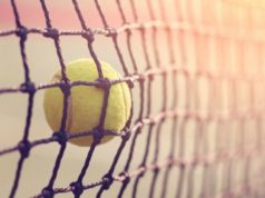 ¿Por qué se me queda la bola en la red? ¿Por qué se me queda la bola en la red?