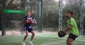 Claves para elegir el lado de juego en pádel