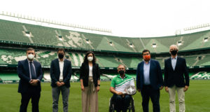 La FEP, Patrocina un Deportista y la Universidad de Loyola impulsan la instalación de una pista de pádel en el Hospital Nacional de Parapléjicos