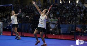 ¿Qué hacer cuando no tocamos bola en un partido de pádel?