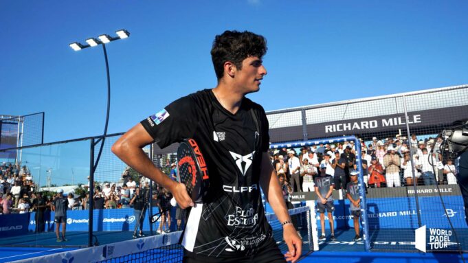 Arturo Coello se convierte en el jugador más joven en ganar un torneo en World Padel Tour https://www.elneverazo.com/coello-se-estrena-y-bela-sigue-agrandando-su-leyenda/