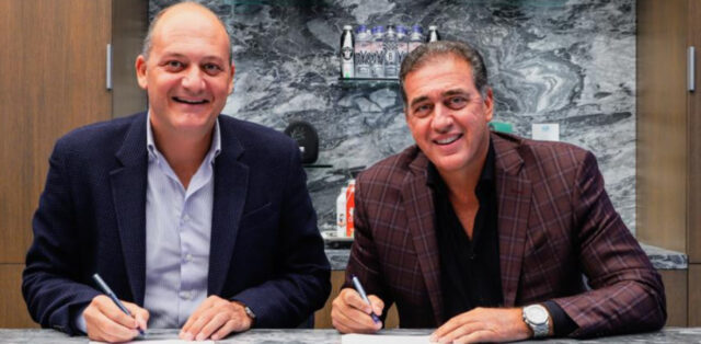 a9293684af APT PADEL TOUR anuncia una asociación de propiedad entre Ike S. Franco, socio de los New York Yankees, y Fabrice Pastor, propietario del circuito