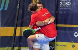 Mike Yanguas y Javi Garrido se llevan el duelo de nuevas parejas ante Fede Chingotto y Momo González Mike Yanguas y Javi Garrido se llevan el duelo de nuevas parejas ante Fede Chingotto y Momo González