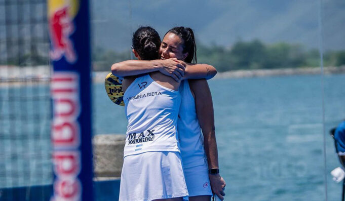 Virginia Riera y Sofia Araújo se cargan a las nº3 y disputarán sus segundas semifinales consecutivas Virginia Riera y Sofia Araújo se cargan a las nº3 y disputarán sus segundas semifinales consecutivas
