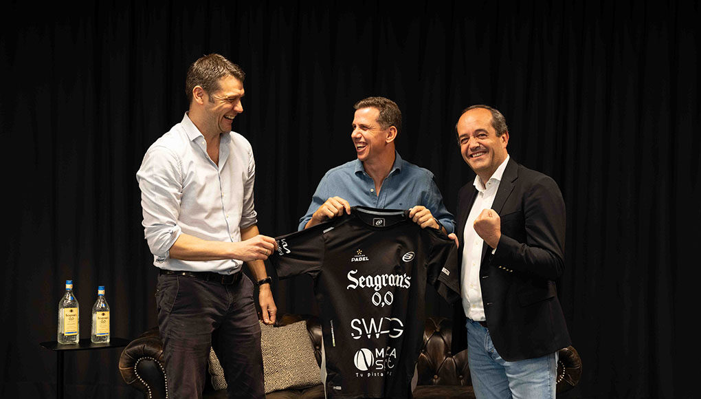 2397_638493760821987525 Seagram's 0'0% ficha a Paquito Navarro