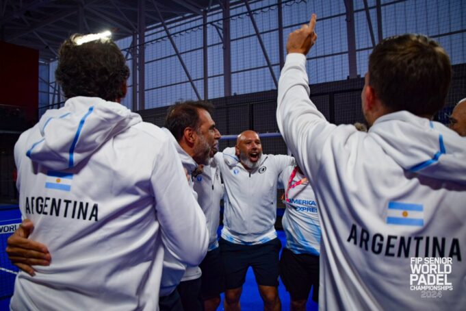 Argentina se proclama campeona del Mundial de Pádel de Veteranos en categoría masculina Argentina se proclama campeona del Mundial de Pádel de Veteranos en categoría masculina