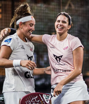 Segundo título consecutivo para Delfi Brea y Bea González