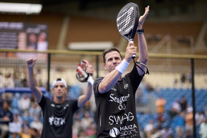 Paquito Navarro y Juan Lebrón ya están en los cuartos de final del Sevilla Premier Padel P2 Paquito Navarro y Juan Lebrón