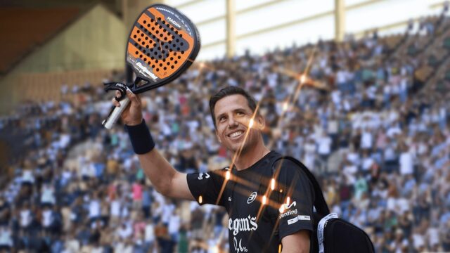 Paquito Navarro: «Me alimento de adrenalina ¿El gesto de la ‘guitarra’? Así es como nació» Paquito Navarro