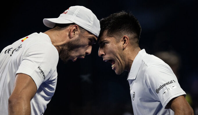 Ale Galán y Fede Chingotto vencen a los Superpibes y se volverán a jugar un título con los nº1 Ale Galán y Fede Chingotto vencen a los Superpibes y se volverán a jugar un título con los nº1