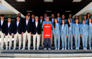 Las selecciones españolas absolutas recibidas en el CSD de forma previa a la cita del Campeonato de Europa de Pádel https://www.csd.gob.es/es/rodriguez-uribes-recibe-las-selecciones-de-padel-antes-del-europeo-de-cerdena