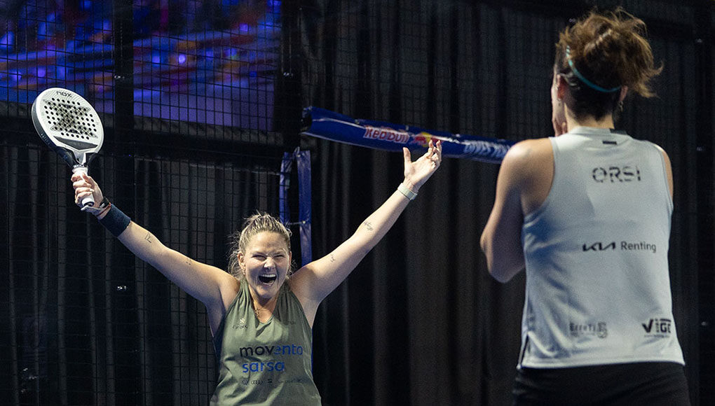 aranzacaro Aranza Osoro y Carolina Orsi eliminan a las nº7 en los octavos de final del Santiago Premier Padel P1