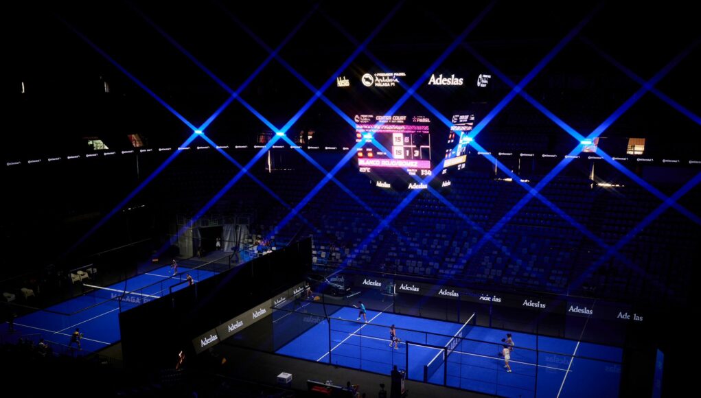 GR-uBKVXQAAbXsQ Horarios y retransmisión de los cuartos de final del Málaga Premier Padel P1