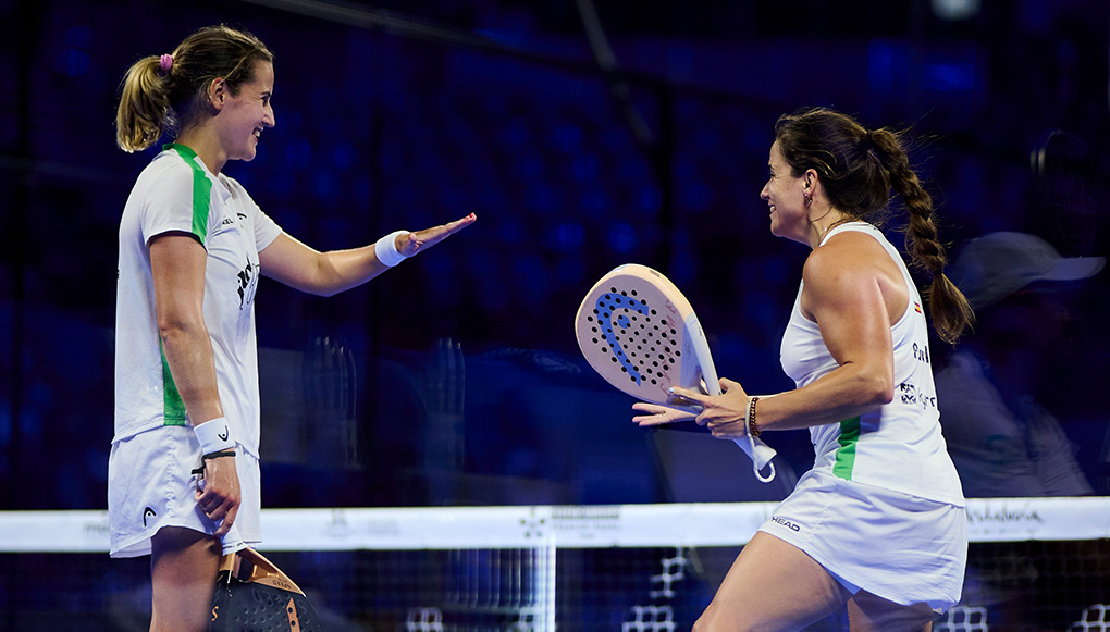 aripaulacampeonasmalaga Ari Sánchez y Paula Josemaría suman en Málaga su quinto título de la temporada