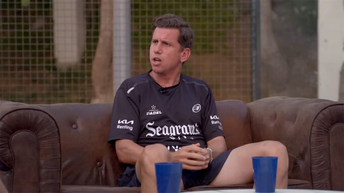 Paquito Navarro: «Llamé a Pablo Cardona y le dije de probar a jugar en Finlandia, a ver si lo nuestro encaja» Paquito Navarro: "Llamé a Pablo Cardona y le dije de probar a jugar en Finlandia, a ver si lo nuestro encaja"
