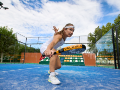 Joma y Carolina Navarro desvelan la pala de pádel especial para la ex nº1 del mundo Joma y Carolina Navarro desvelan la pala de pádel especial para la ex nº1 del mundo
