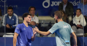 Coki Nieto y Jon Sanz caen ante Fran Guerrero y Jairo Bautista en las semifinales de Marbella