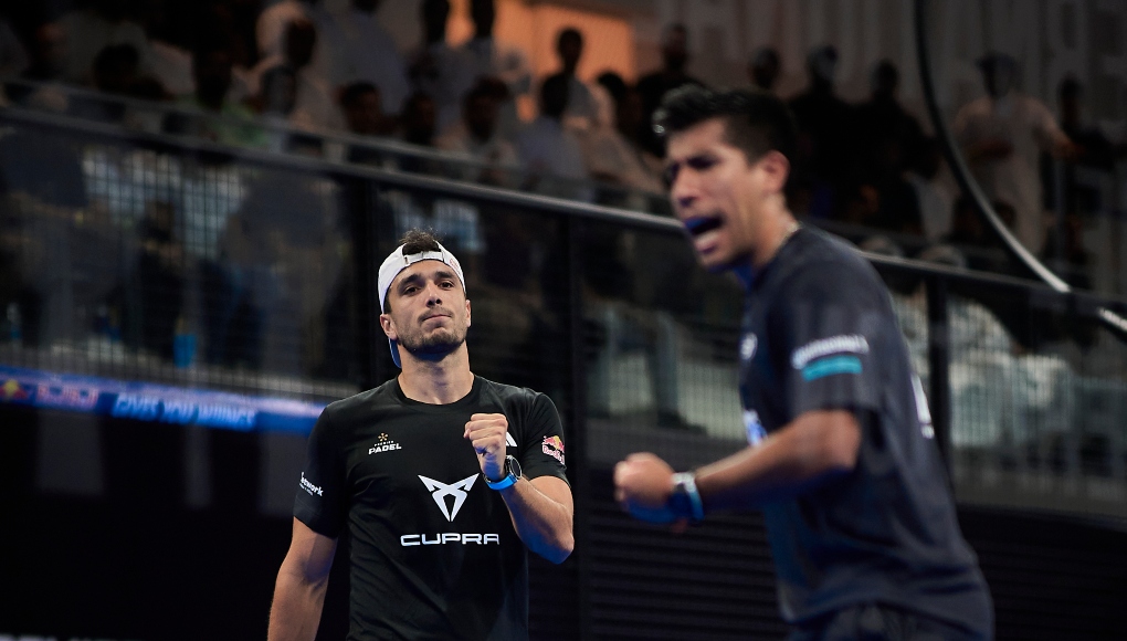 27258641_Kuwait_P1_Yasmine_Akki_20241113_155620 Galán y Chingotto sufren ante los hermanos Deus para pasar a los octavos de final en el Kuwait Premier Padel P1