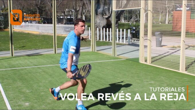 Paquito Navarro nos enseña a hacer la volea de revés a la reja