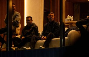 Cristiano Ronaldo en el Riyadh Season Premier Padel P1: el ‘deus’ del fútbol animando a los Deus del pádel Ronaldo en el Riyadh Season Premier Padel P1: el 'deus' del fútbol animando a los Deus del pádel