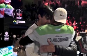 ¡Sorpresón en Riad! Pablo Cardona y Leo Augsburger eliminan a Ale Galán y Fede Chingotto ¡Sorpresón en Riad! Pablo Cardona y Leo Augsburger eliminan a Ale Galán y Fede Chingotto