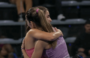 Bea Caldera y Carmen Goenaga eliminan a Ale Salazar y Vero Virseda en la primera ronda del Buenos Aires Premier Padel P1