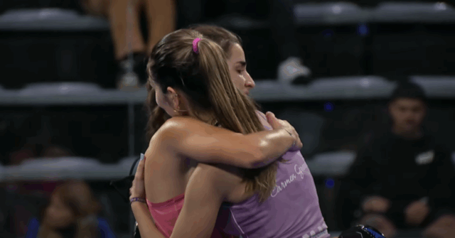 Bea Caldera y Carmen Goenaga eliminan a Ale Salazar y Vero Virseda en la primera ronda del Buenos Aires Premier Padel P1 Bea Caldera y Carmen Goenaga eliminan a Ale Salazar y Vero Virseda en la primera ronda del Buenos Aires Premier Padel P1