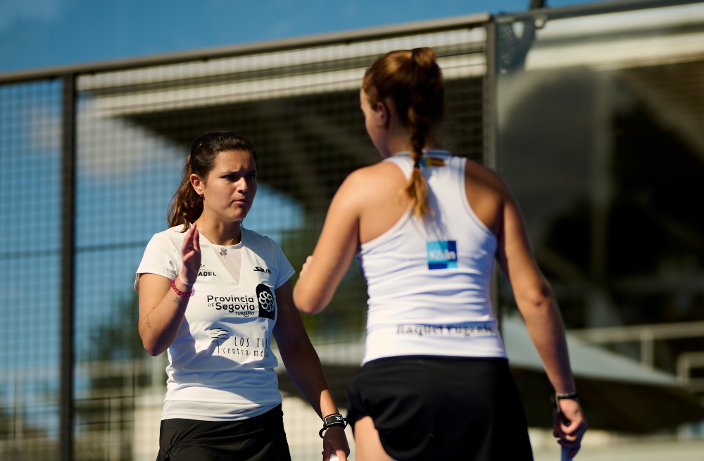 Resultados de los treintaidosavos de final femeninos del Paris Major Premier Padel 2025