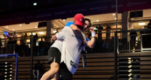 Momo González y Jon Sanz eliminan a los número tres y firman sus segundas semis del año