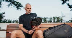 Álex Corretja regresa a las pistas de la mano de STARVIE 