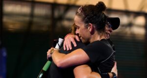Las ocho parejas cabezas de serie firman su pase a los cuartos de final en Milán en una jornada en la que se despiden como pareja Lucía Sainz y Patty Llaguno