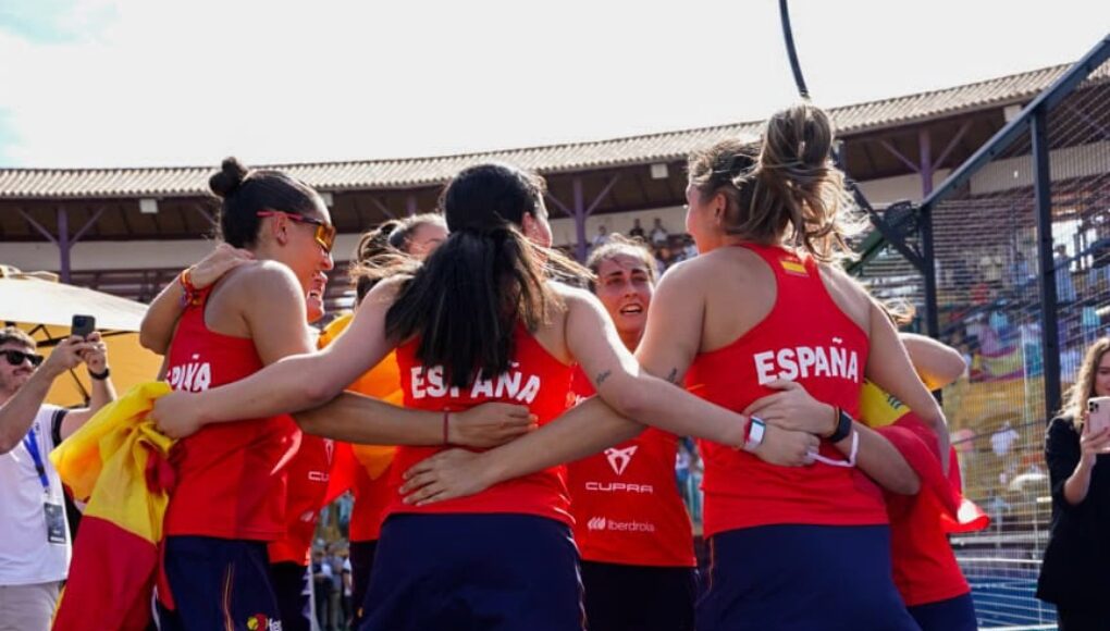 G4GzecQWUAEzkFB España vence a Francia y revalida su título de campeona de Europa en categoría femenina