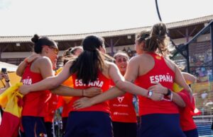 España vence a Francia y revalida su título de campeona de Europa en categoría femenina España vence a Francia y revalida su título de campeona de Europa en categoría femenina