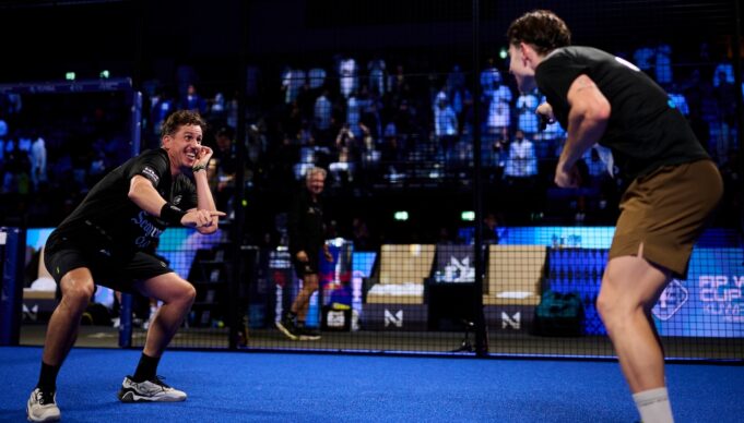 Paquito Navarro y Jon Sanz firman las semifinales en la FIP World Cup Pairs eliminando a Stupa y Lebrón Paquito Navarro y Jon Sanz firman las semifinales en la FIP World Cup Pairs eliminando a Stupa y Lebrón