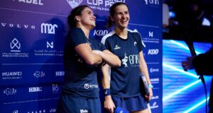 Ari Sánchez y Paula Josemaría tras ganar el Mundial por parejas: "¿Cómo lo hicimos? Las estudiamos y trabajamos con el equipo"
