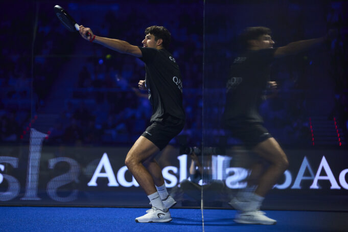 Primeras semifinales definidas en las Premier Padel Finals 2025: Tapia/Coello vs Superpibes y Triay/Brea vs Ustero/Araújo Primeras semifinales definidas en las Premier Padel Finals 2025