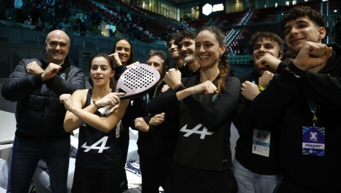 Coello debuta con victoria y Eleven Eleven y 10 Pádel lideran la Hexagon Cup 2026 Coello debuta con victoria y Eleven Eleven y 10 Pádel lideran la Hexagon Cup 2026