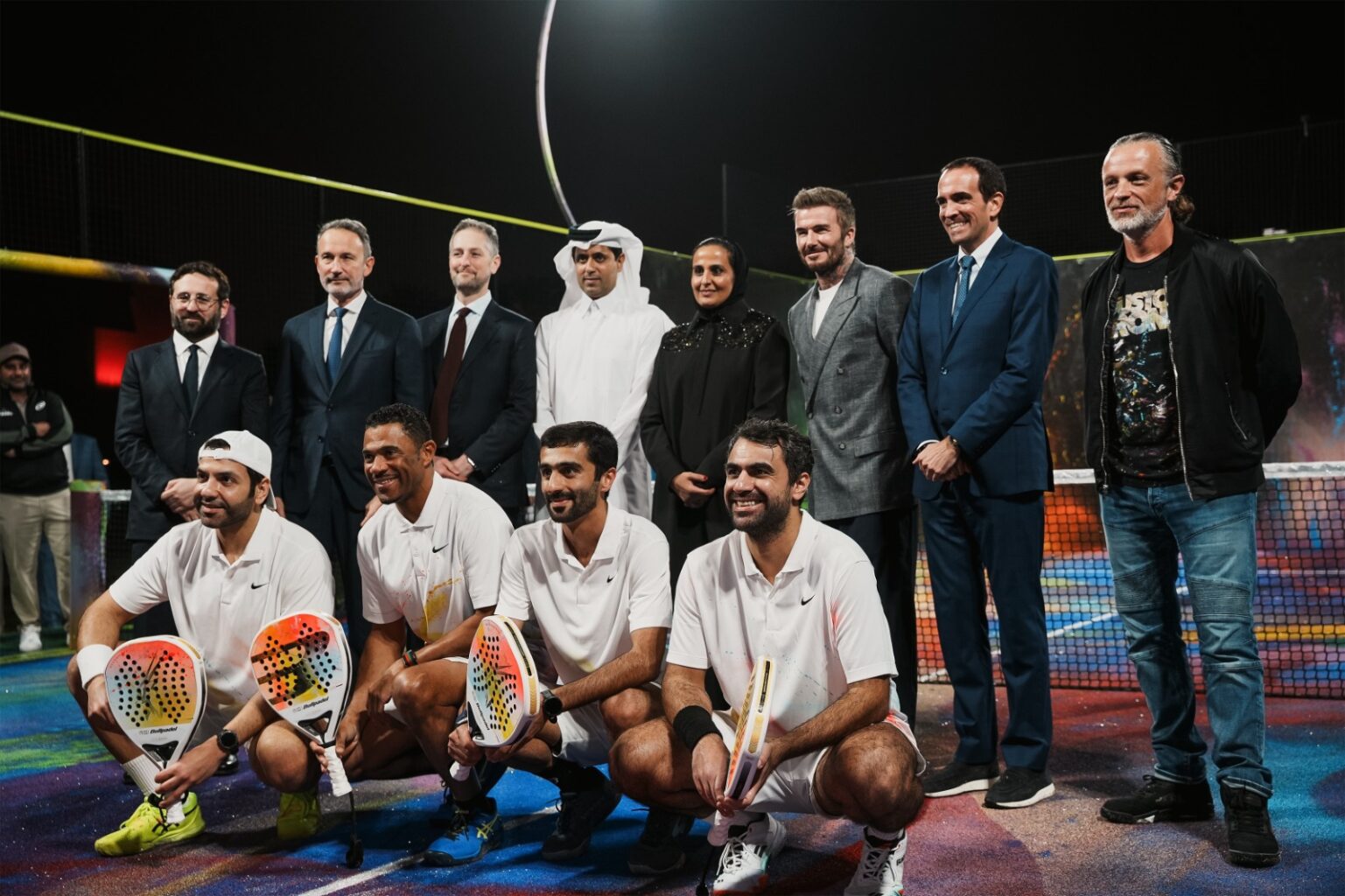 Premier Padel y Art Basel Qatar transforman la pista de pádel en una obra de arte