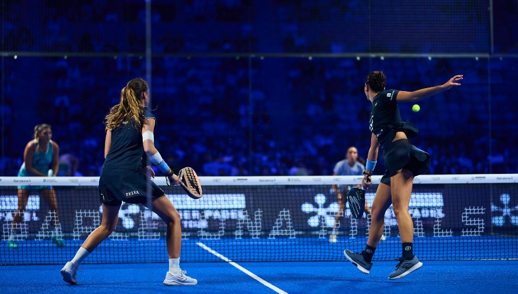 Dónde dirigir la bola en pádel: guía completa para elegir bien la dirección de tus golpes