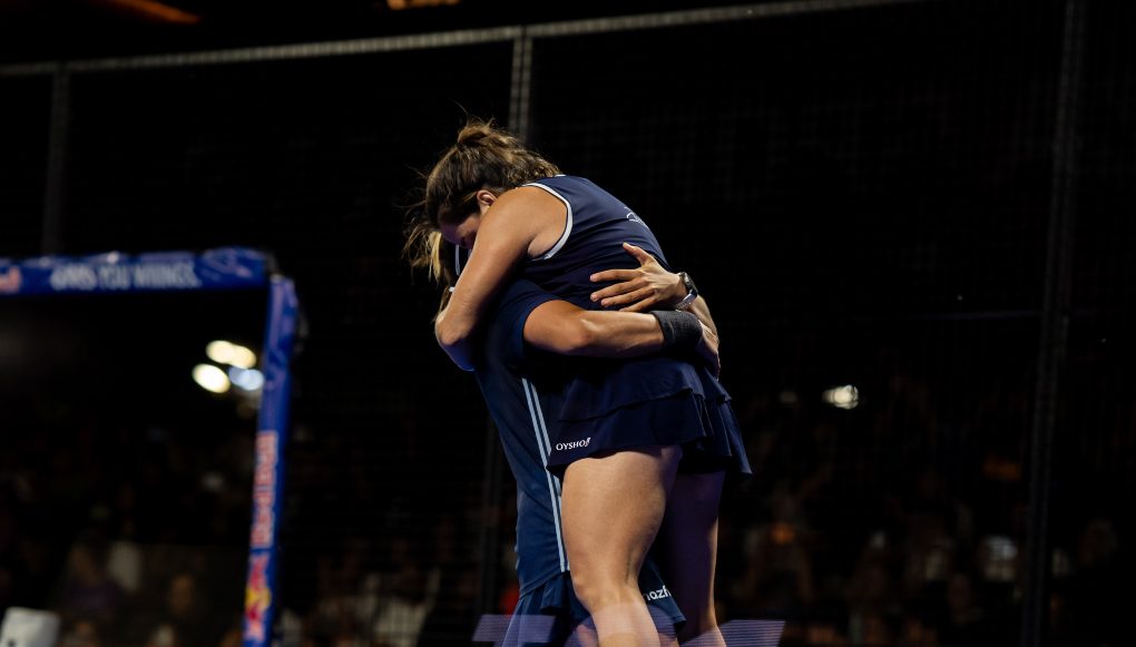 1ac42422-f5f7-4118-9e81-1205904de08fAH100137 (1) Bea González y Paula Josemaría ganan a las número uno y suman su segundo título de la temporada