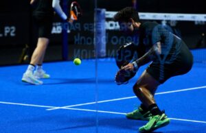 como-restar-en-padel