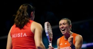Marta Ortega y Martina Calvo tumban a Paula Josemaría y Bea González y revolucionan las semifinales del Valencia P1