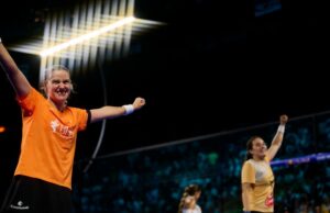 Ari Sánchez y Andrea Ustero cortan la racha de las número y estarán en la final de Valencia