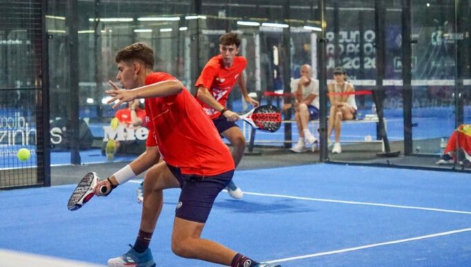 España firma un debut perfecto en la FIP Junior Euro Padel Cup 2026 con dos contundentes victorias en Oporto España firma un debut perfecto en la FIP Junior Euro Padel Cup 2026 con dos contundentes victorias en Oporto