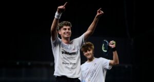 Curro Cabeza y Mariano González se cuelan en los cuartos de final del London Premier Padel P1