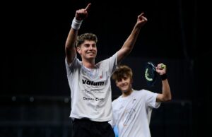 Curro Cabeza y Mariano González se cuelan en los cuartos de final del London Premier Padel P1 Curro Cabeza y Mariano González se cuelan en los cuartos de final del London Premier Padel P1